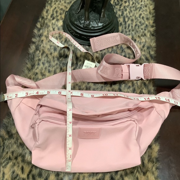 NWT PINK BY VICTORIA’S SECRET WAIST PACK - Picture 4 of 10